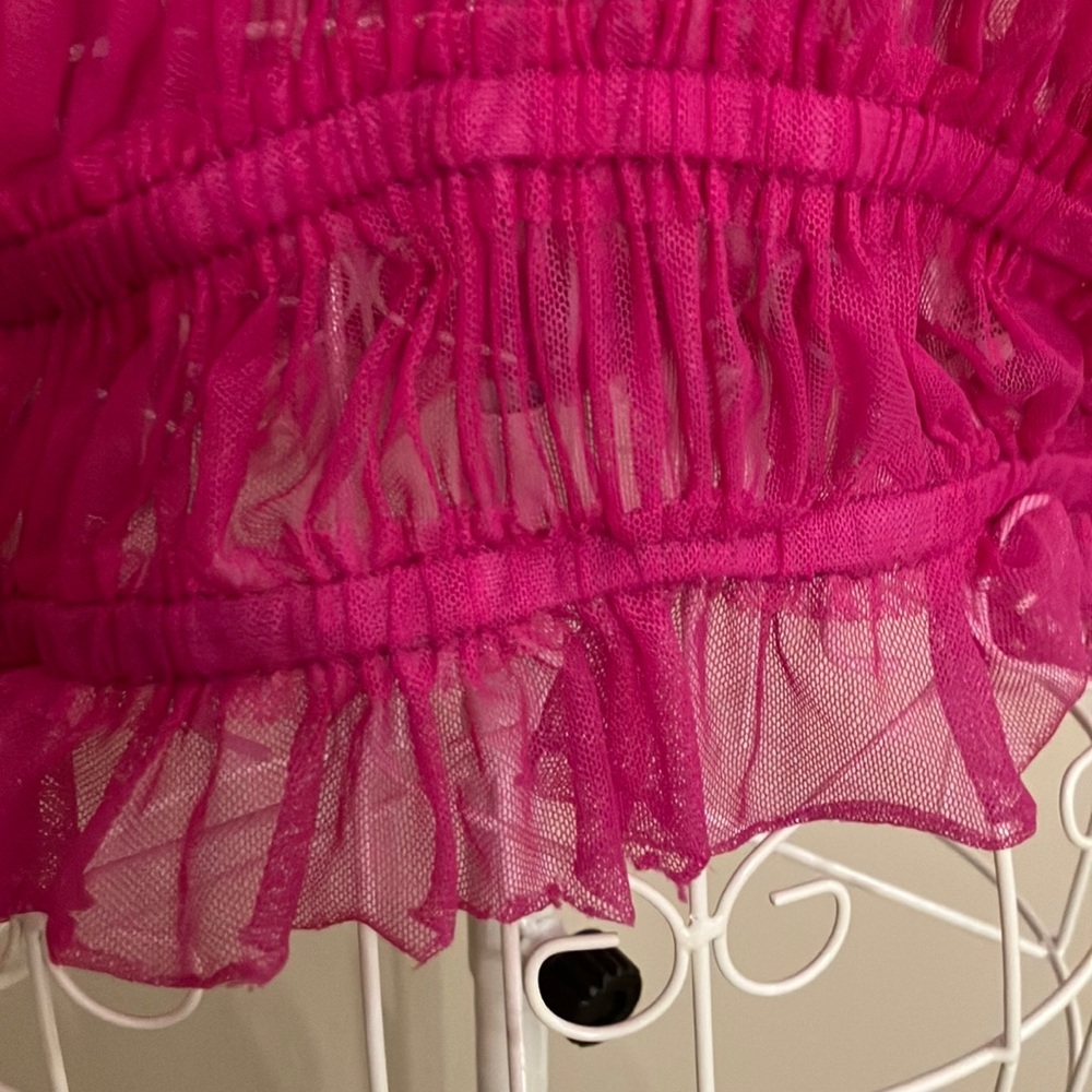 Free People Pink Fuchsia Tulle Top “Making Me Smile Ruched top” Sz M - Picture 6 of 9